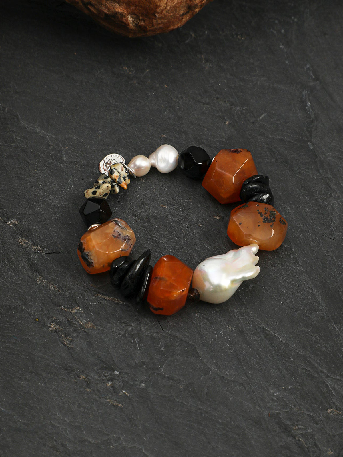Red Agate & Baroque Pearl Stretch Bracelet | ORIVENNE