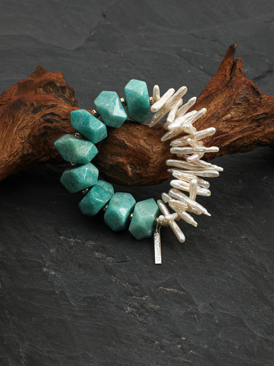 Amazonite & Baroque-Style Bead Stretch Bracelet | ORIVENNE